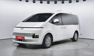 2022 Hyundai Staria  Tourer 11-Seater Modern с пробегом 58 299 км