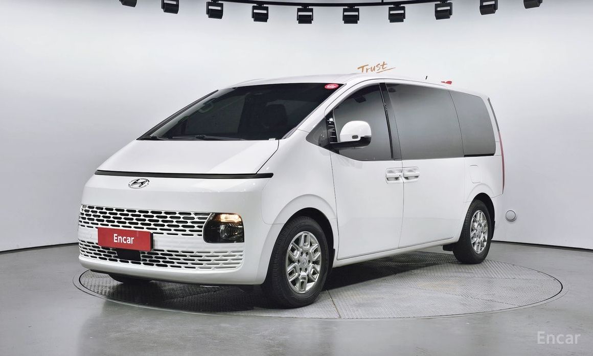 2022 Hyundai Staria  Tourer 11-Seater Modern с пробегом 58 299 км