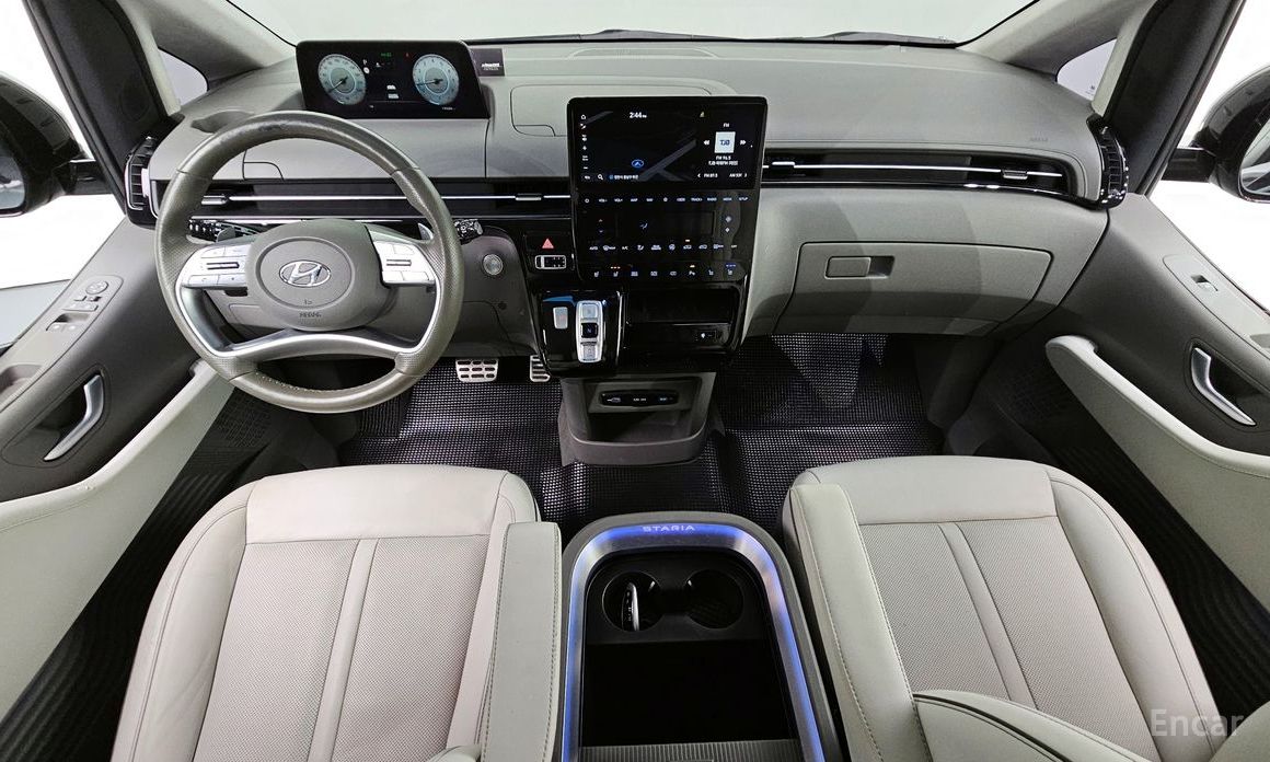 2021 Hyundai Staria  L3.5 Lounge 9-Seater Inspiration с пробегом 145 686 км