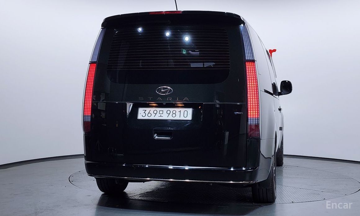 2022 Hyundai Staria  4WD Lounge 9-Seater Inspiration с пробегом 84 521 км