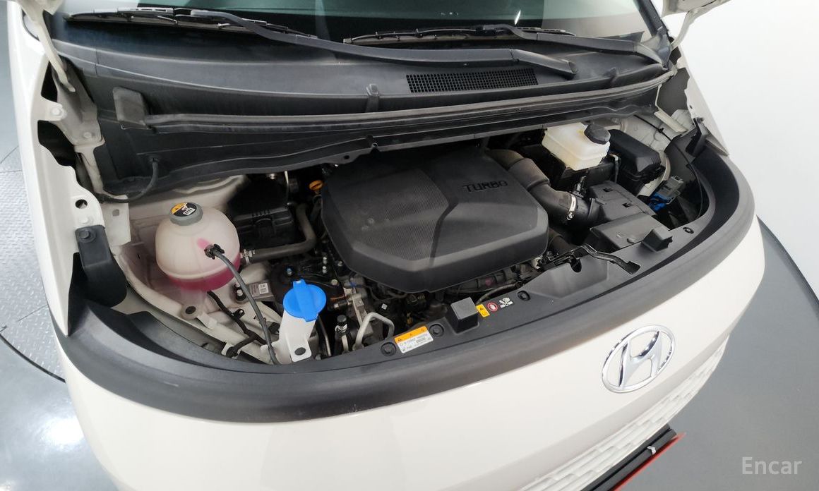 2022 Hyundai Staria  4WD Tourer 9-Seater Modern с пробегом 48 169 км