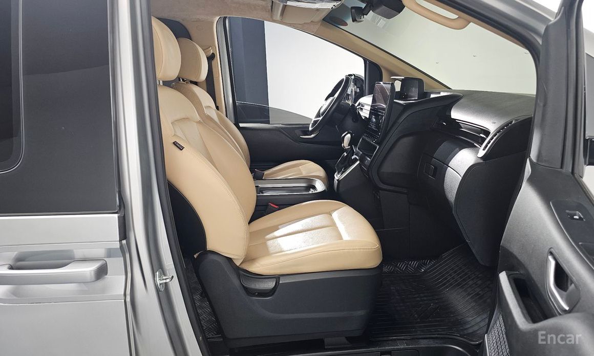 2021 Hyundai Staria  Cargo 5-Seater Modern с пробегом 89 543 км