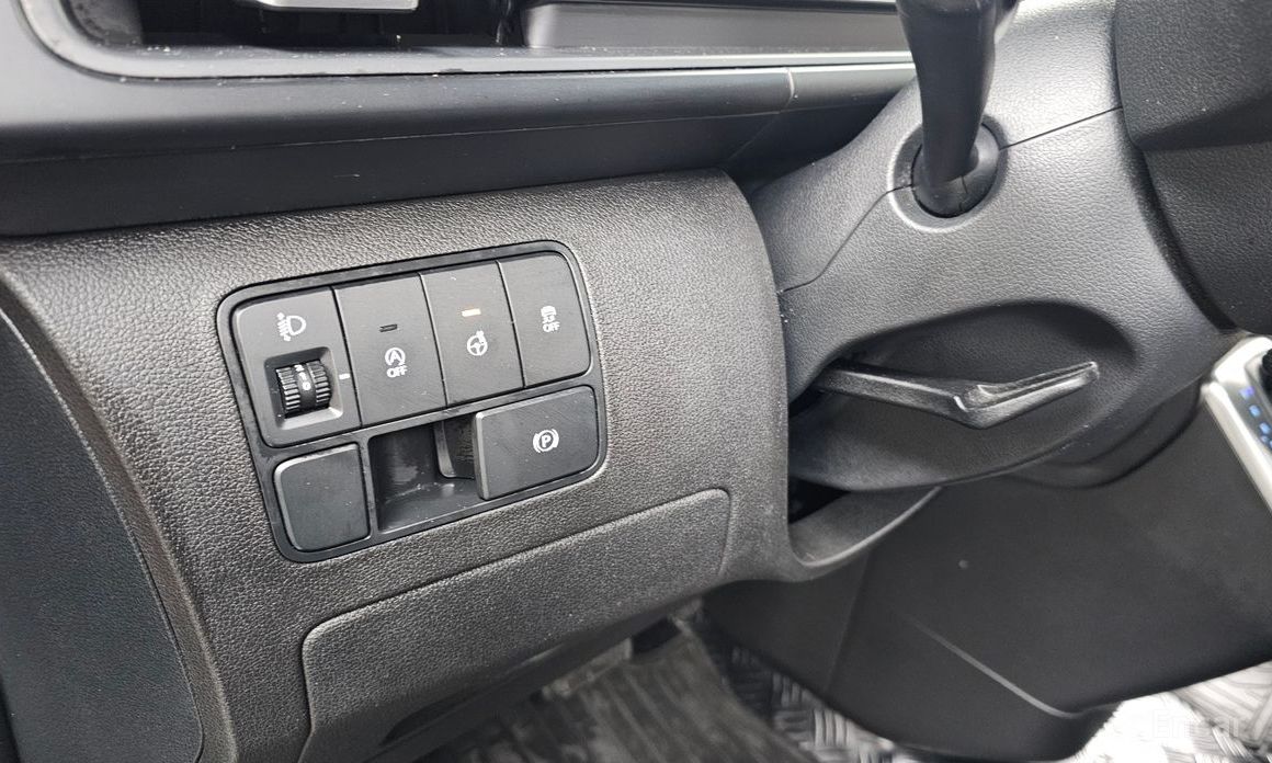 2021 Hyundai Staria  Tourer 9-Seater Modern с пробегом 90 248 км