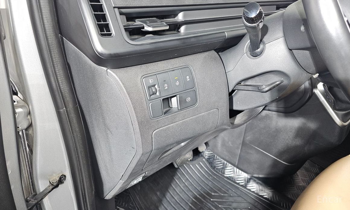 2021 Hyundai Staria  Cargo 5-Seater Modern с пробегом 89 543 км