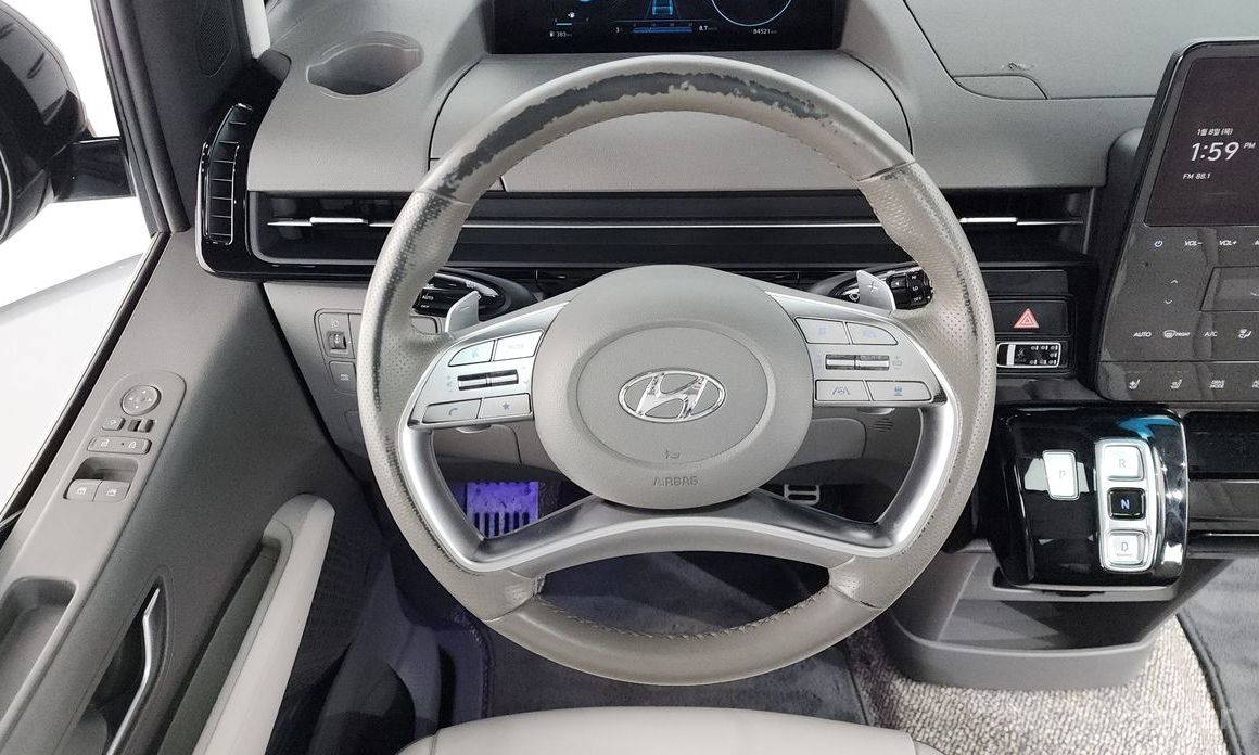 2022 Hyundai Staria  4WD Lounge 9-Seater Inspiration с пробегом 84 521 км