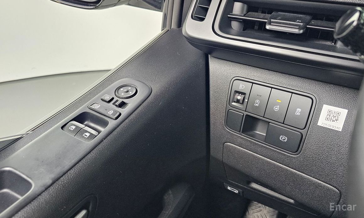 2022 Hyundai Staria  Tourer 11-Seater Modern с пробегом 58 299 км