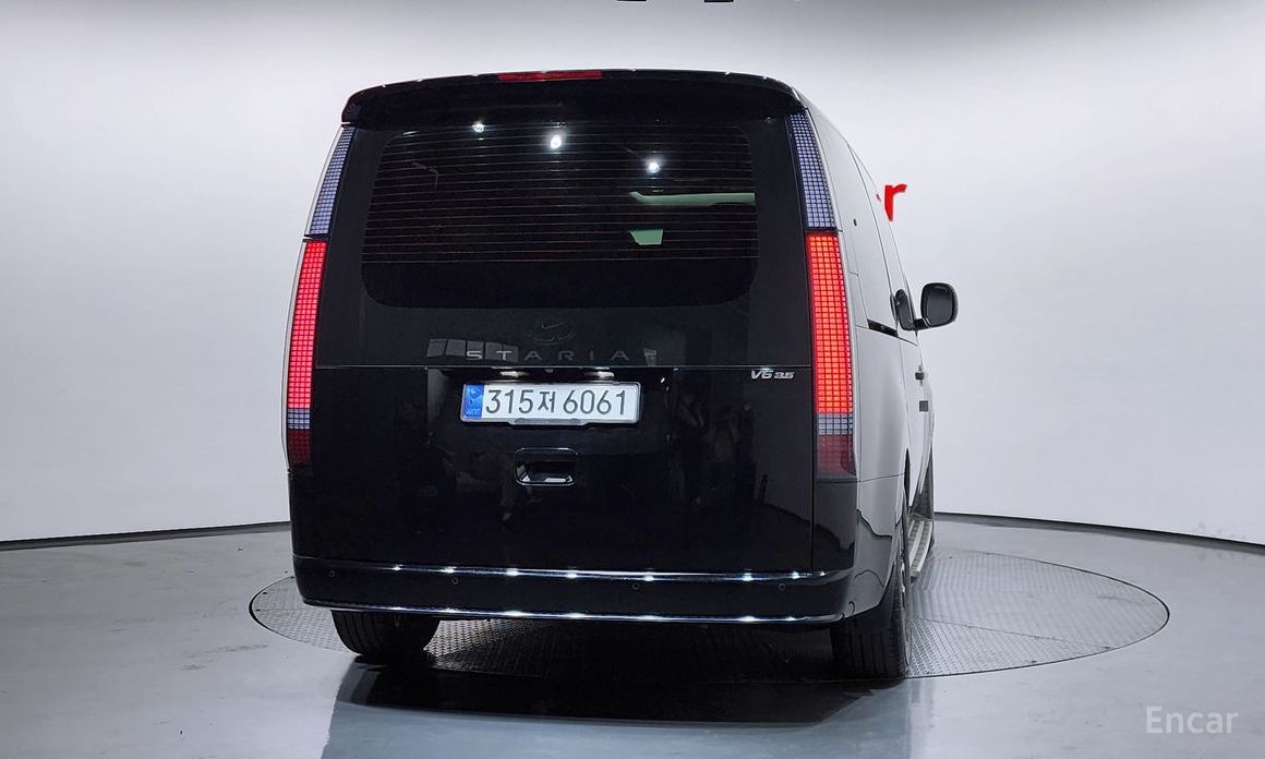 2021 Hyundai Staria  L3.5 Lounge 9-Seater Inspiration с пробегом 80 719 км