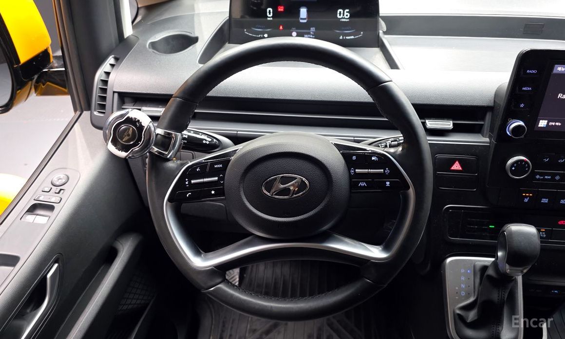 2022 Hyundai Staria  L3.5  Kinder Safety Car 15-Seater с пробегом 38 274 км
