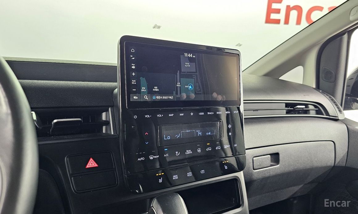 2022 Hyundai Staria  Tourer 11-Seater Modern с пробегом 58 299 км