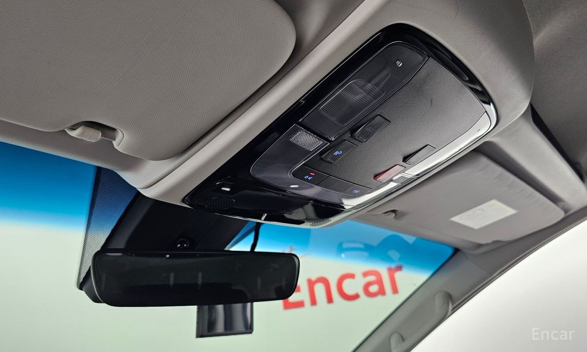 2022 Hyundai Staria  Tourer 11-Seater Modern с пробегом 58 299 км