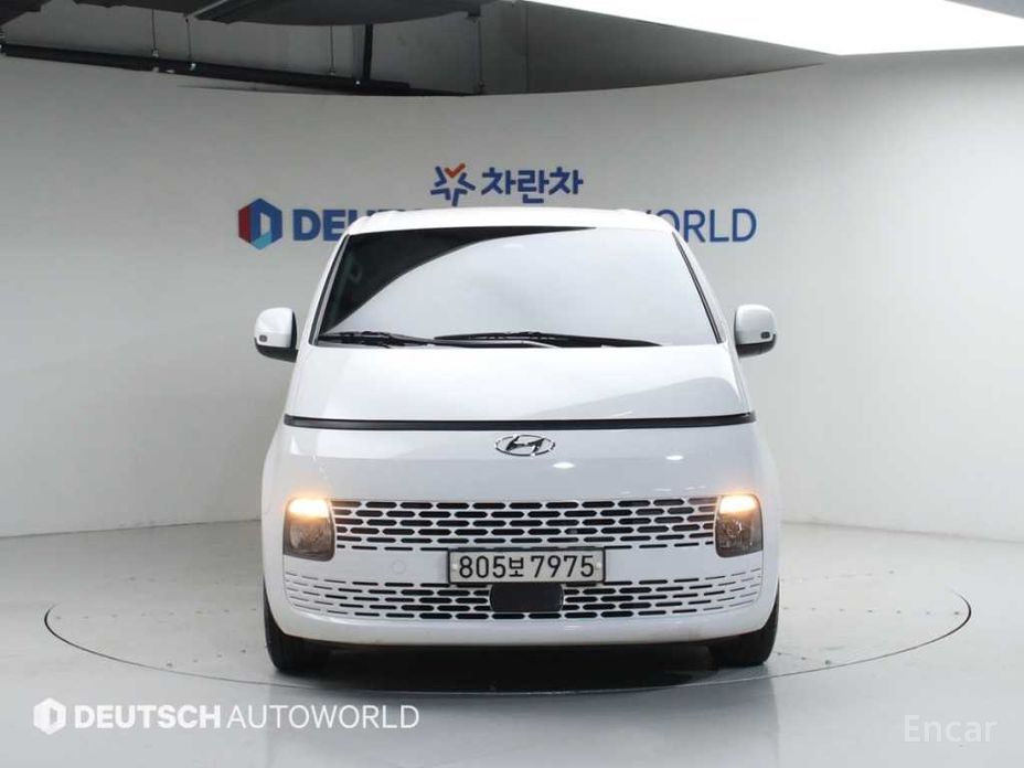 2022 Hyundai Staria  Cargo 5-Seater Modern с пробегом 74 230 км