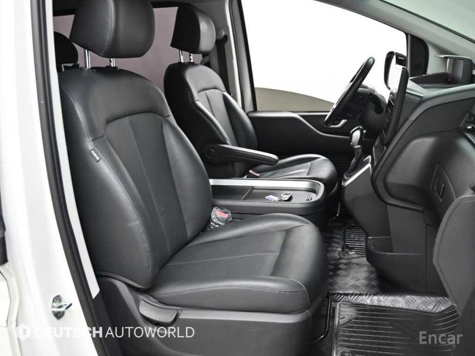 2022 Hyundai Staria  Cargo 5-Seater Modern с пробегом 74 230 км