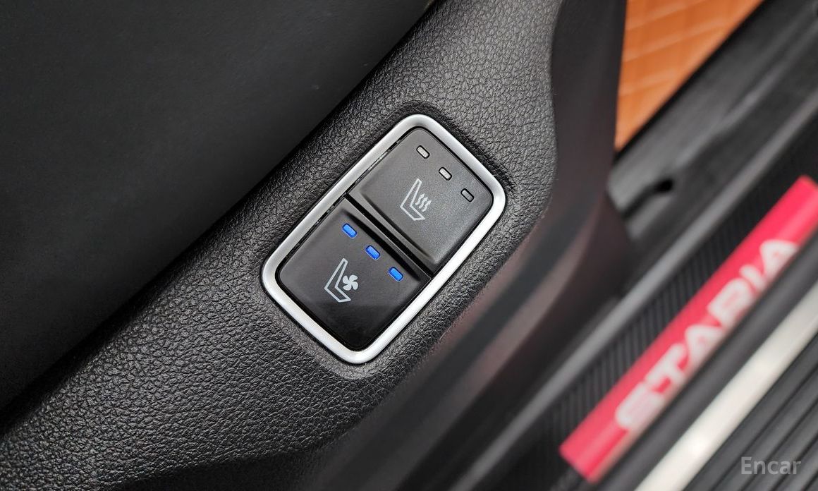 2021 Hyundai Staria  L3.5 Lounge 9-Seater Inspiration с пробегом 80 719 км