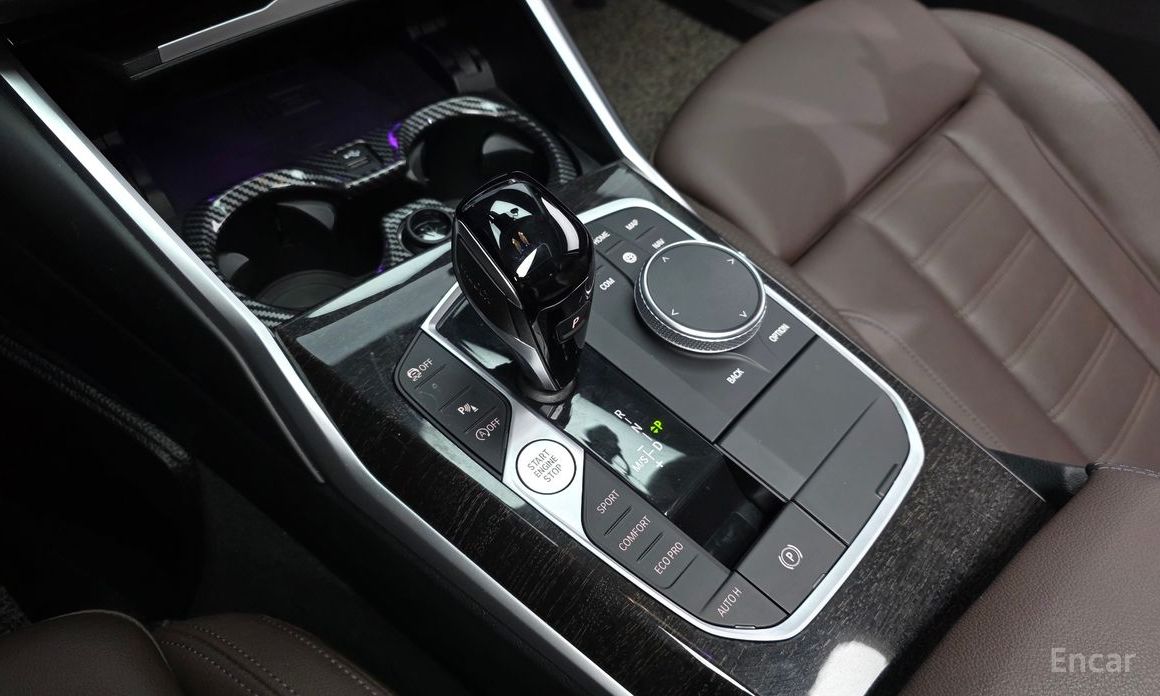 2022 BMW 3 серии VII (G2x) 320d Touring Luxury с пробегом 46 381 км