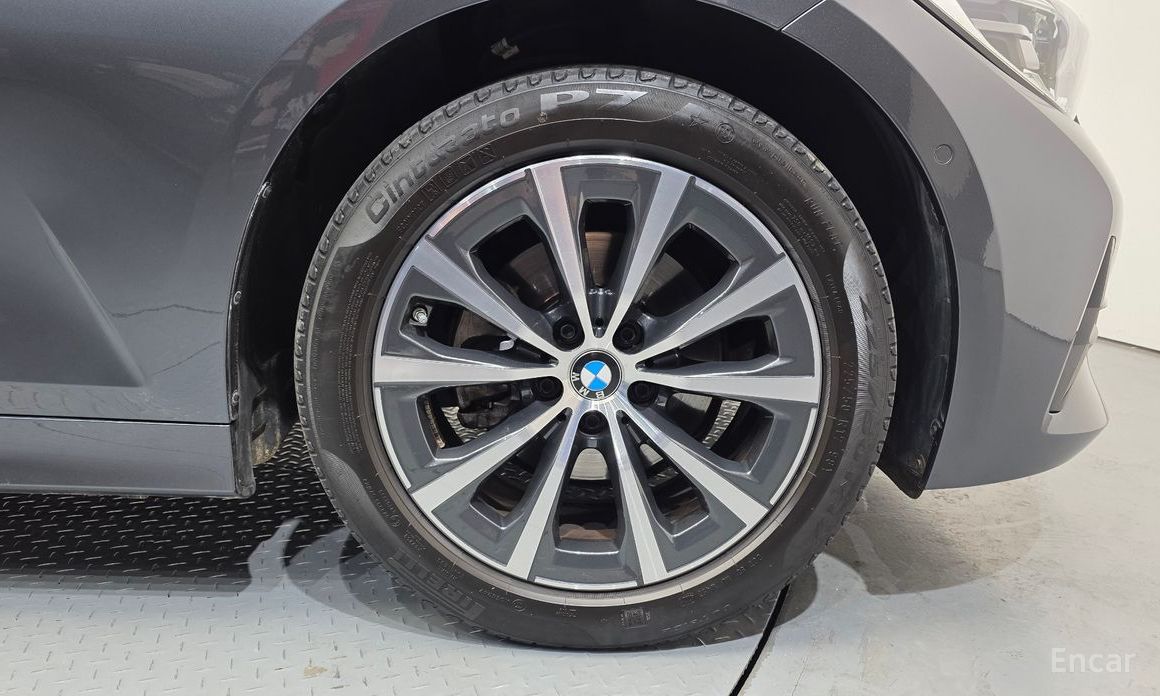 2022 BMW 3 серии VII (G2x) 320i с пробегом 71 652 км