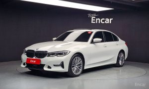 2022 BMW 3 серии VII (G2x) 320i Luxury с пробегом 25 351 км