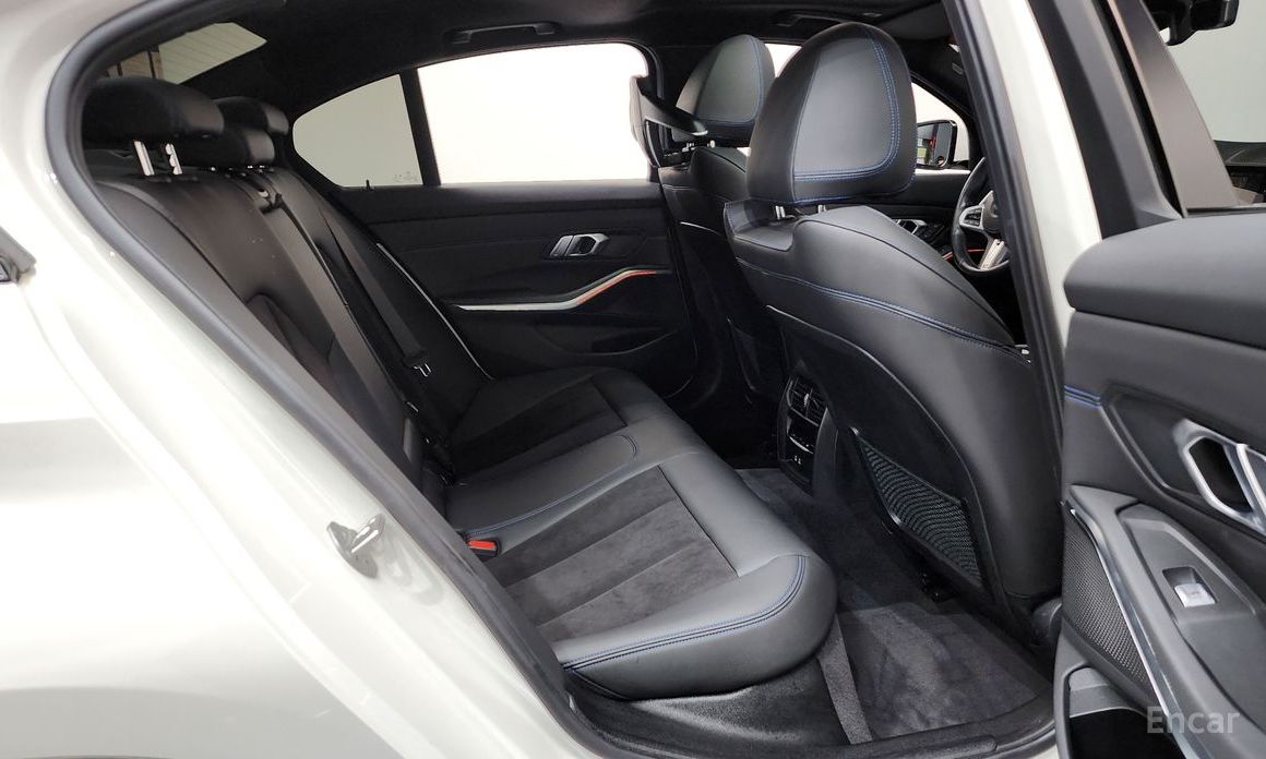 2022 BMW 3 серии VII (G2x) 320i M Sport с пробегом 25 303 км