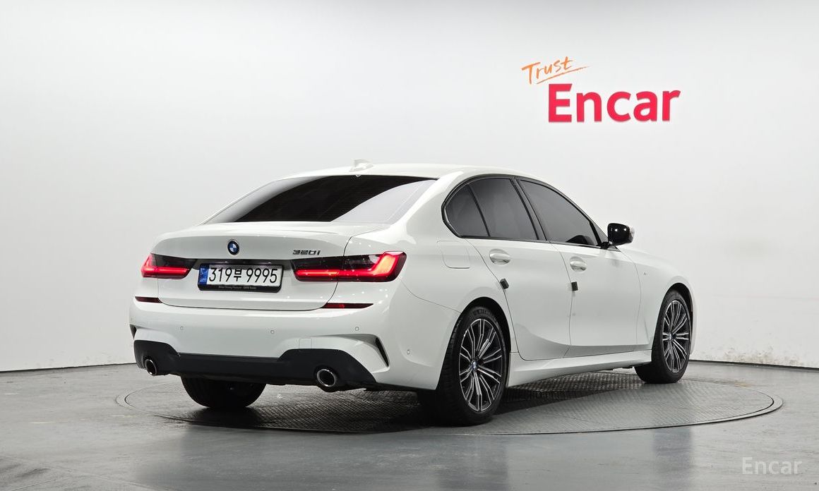 2021 BMW 3 серии VII (G2x) 320i M Sport с пробегом 25 788 км