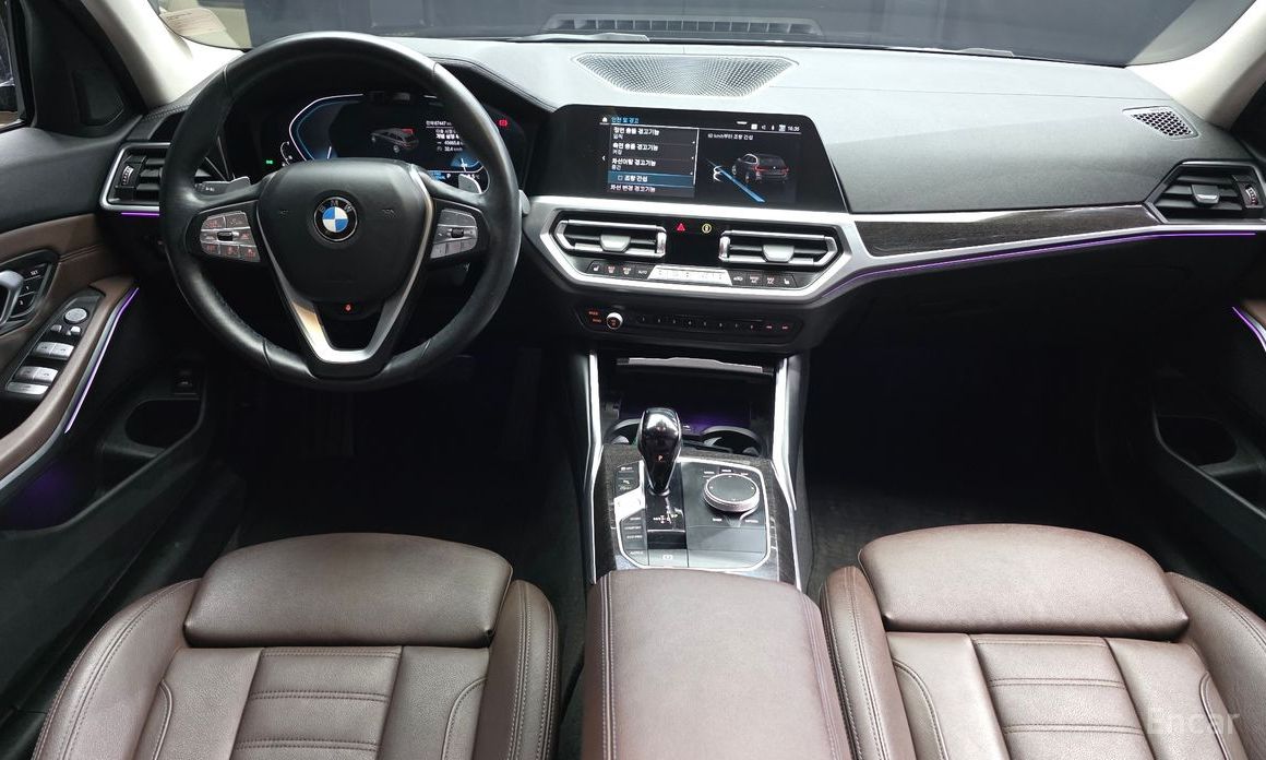 2022 BMW 3 серии VII (G2x) 320i Touring Luxury с пробегом 67 447 км