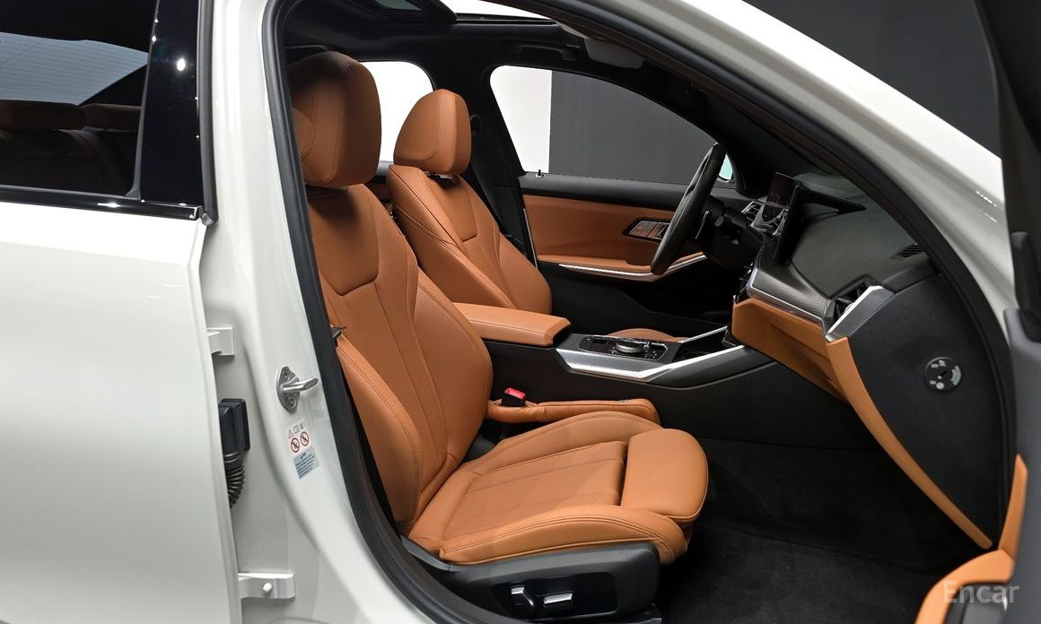 2023 BMW 3 серии VII (G2x) 320i M Sport с пробегом 12 700 км