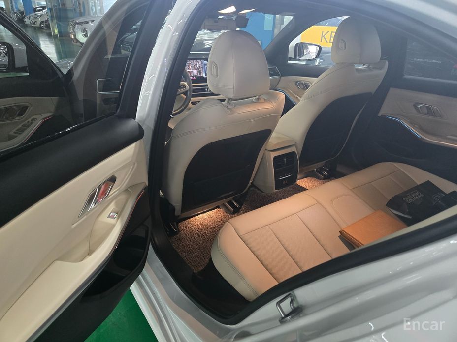 2023 BMW 3 серии VII (G2x) 320i M Sport с пробегом 12 906 км