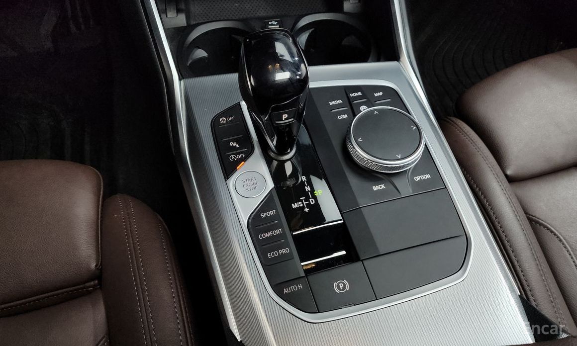2022 BMW 3 серии VII (G2x) 320i Touring M Sports с пробегом 43 557 км