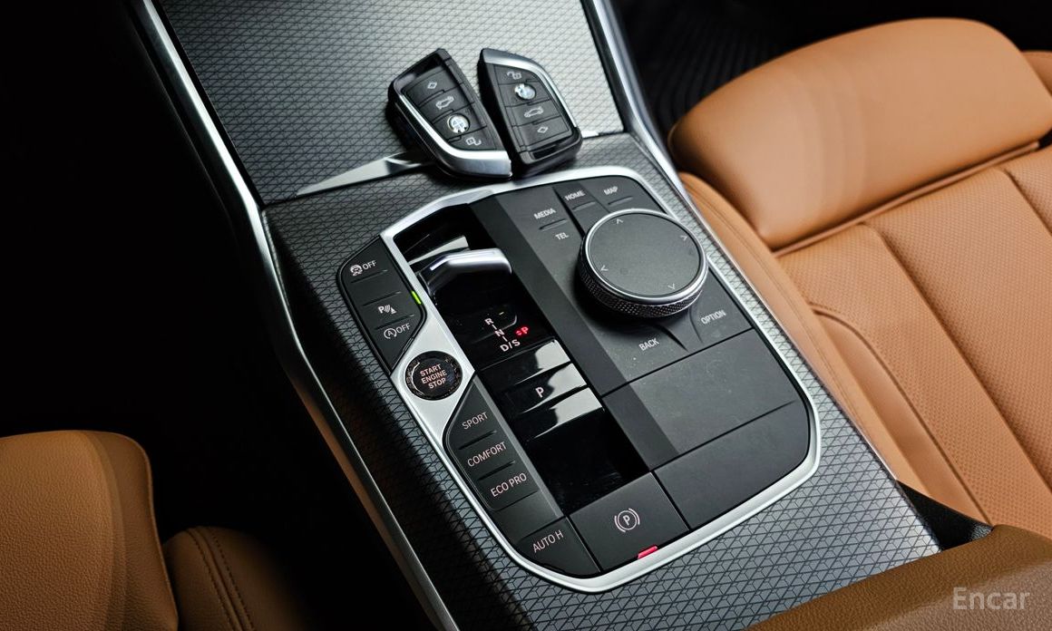 2023 BMW 3 серии VII (G2x) 320i M Sport с пробегом 43 726 км