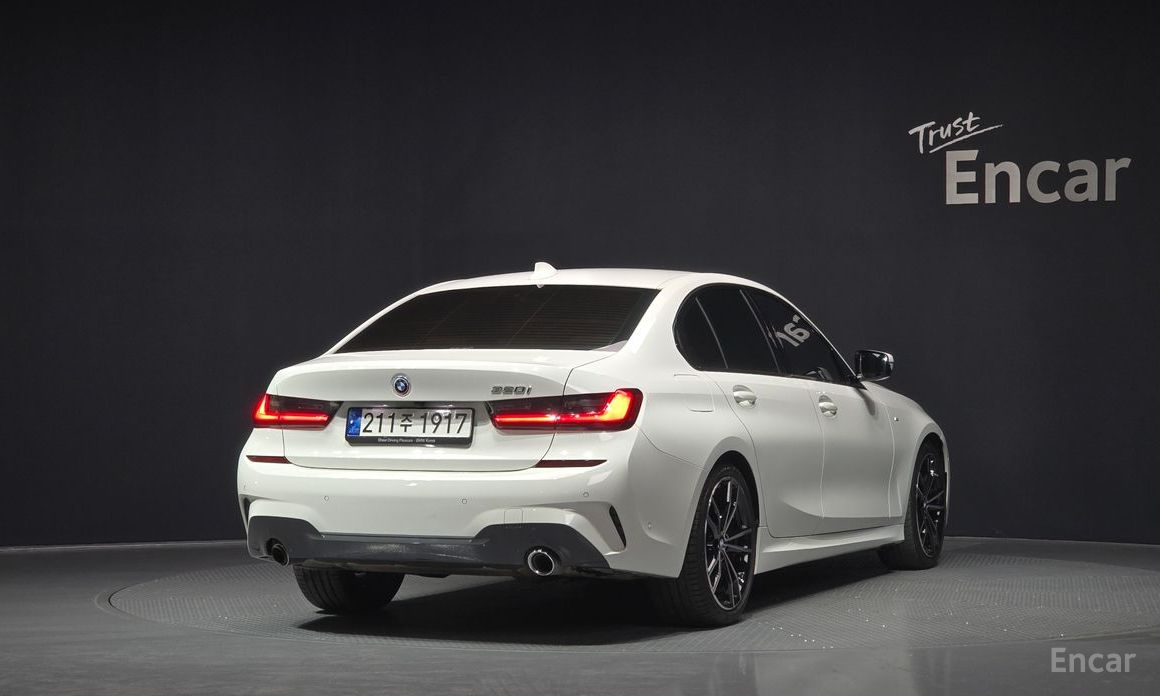 2022 BMW 3 серии VII (G2x) 320i M Sport с пробегом 20 496 км