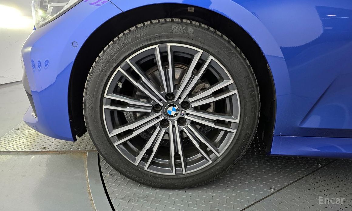 2021 BMW 3 серии VII (G2x) 320i M Sport с пробегом 22 278 км