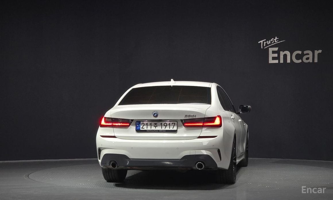 2022 BMW 3 серии VII (G2x) 320i M Sport с пробегом 20 496 км