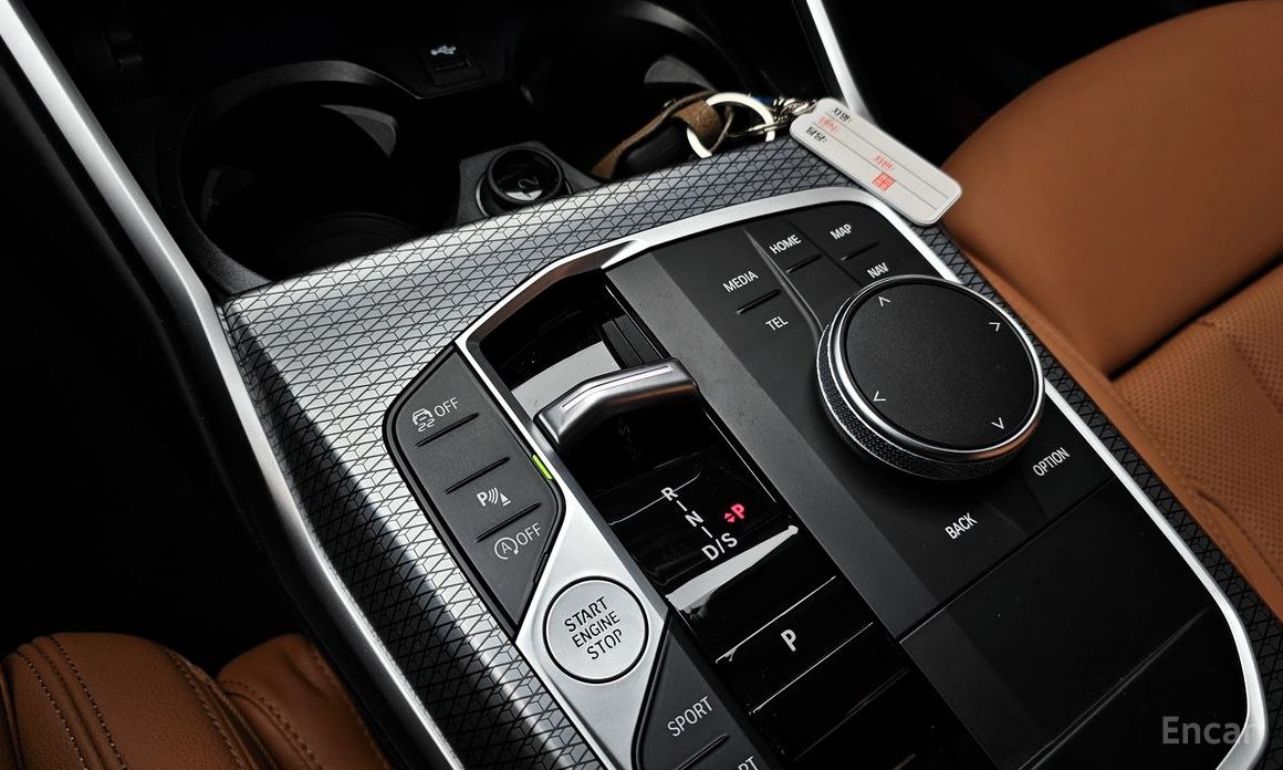 2023 BMW 3 серии VII (G2x) 320i M Sport с пробегом 36 471 км