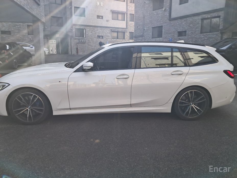 2022 BMW 3 серии VII (G2x) 320i Touring M Sports с пробегом 32 750 км