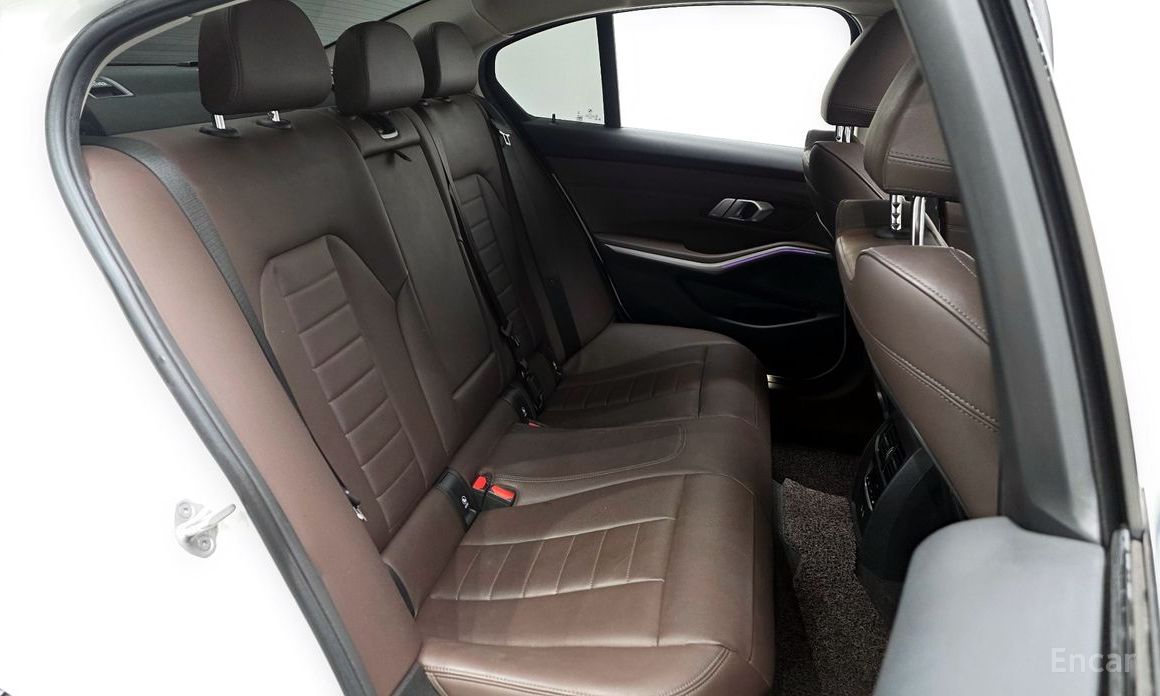 2022 BMW 3 серии VII (G2x) 320i Luxury с пробегом 41 376 км