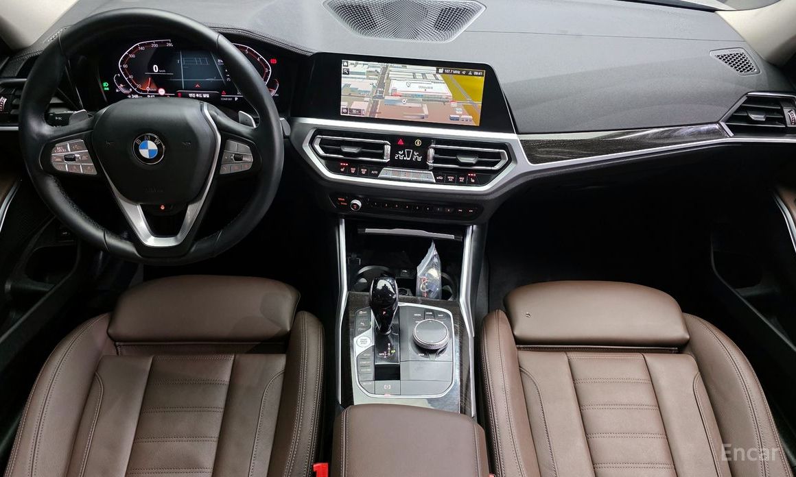 2022 BMW 3 серии VII (G2x) 320i Luxury с пробегом 23 237 км