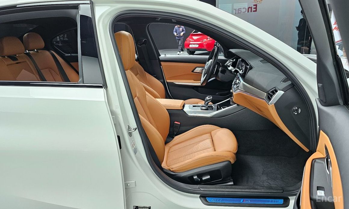 2022 BMW 3 серии VII (G2x) 320i M Sport с пробегом 43 058 км