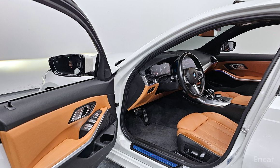 2022 BMW 3 серии VII (G2x) 320i M Sport с пробегом 43 058 км