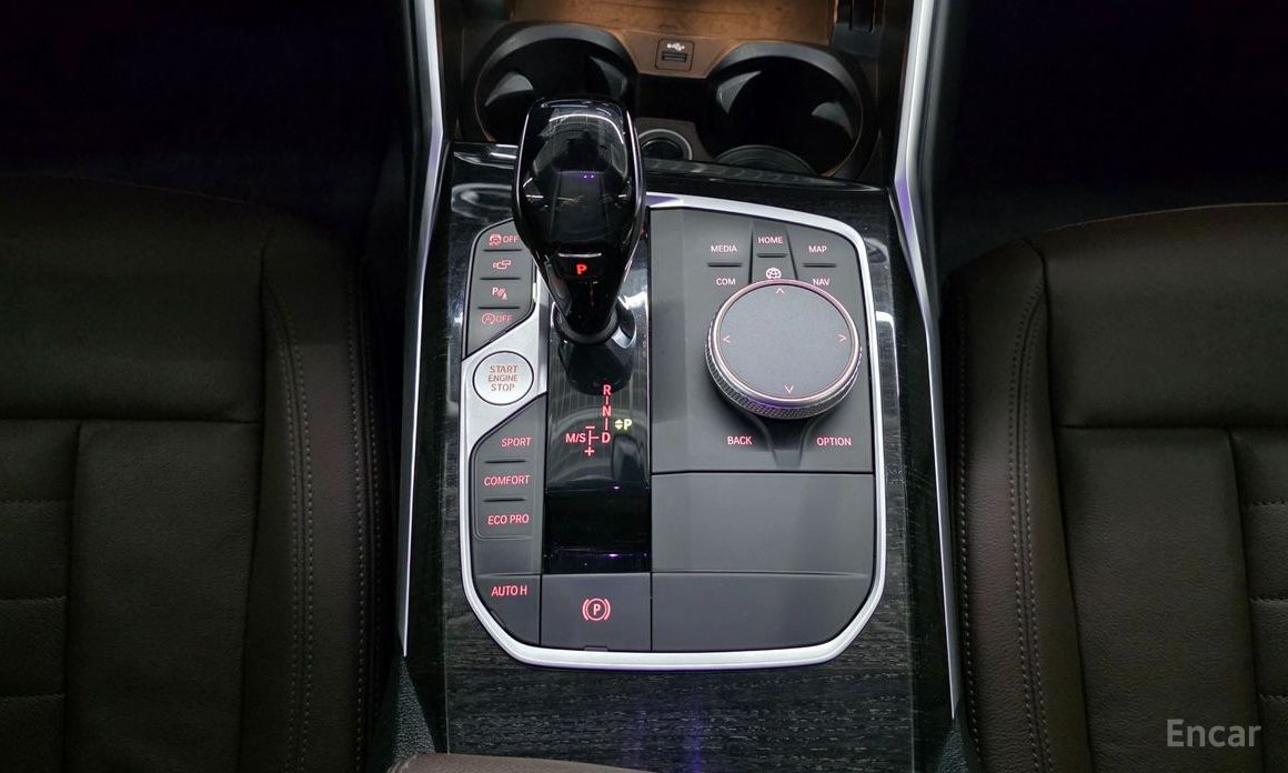 2021 BMW 3 серии VII (G2x) 320i Touring Luxury с пробегом 61 075 км