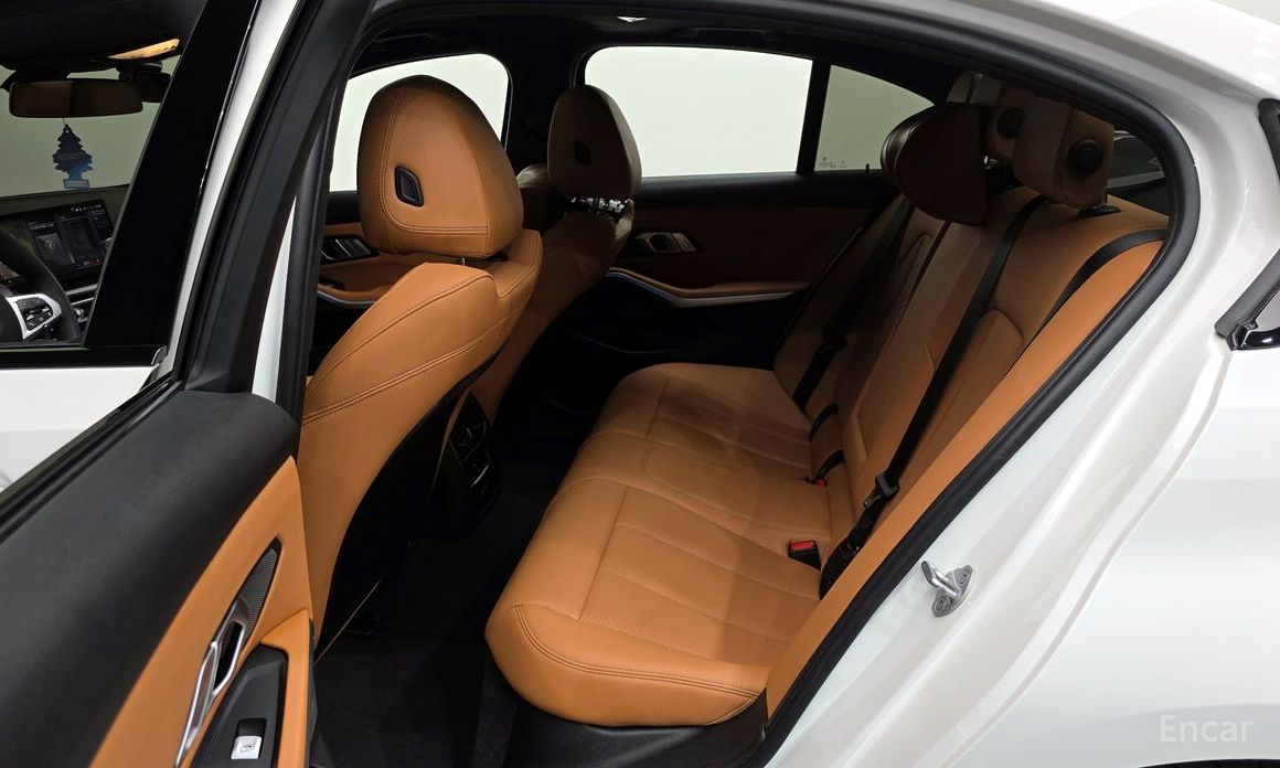 2023 BMW 3 серии VII (G2x) 320i M Sport с пробегом 38 144 км