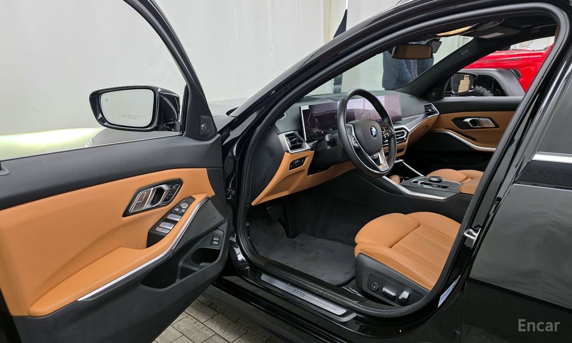2023 BMW 3 серии VII (G2x) 320i Touring с пробегом 31 689 км