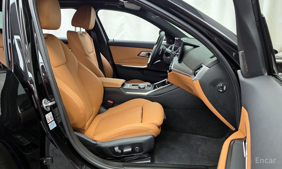 2023 BMW 3 серии VII (G2x) 320i Touring с пробегом 31 689 км