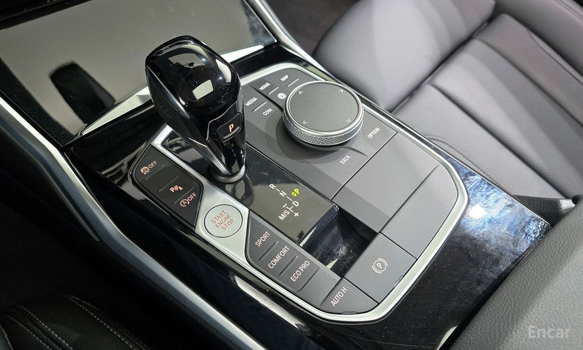 2022 BMW 3 серии VII (G2x) 320i с пробегом 74 402 км