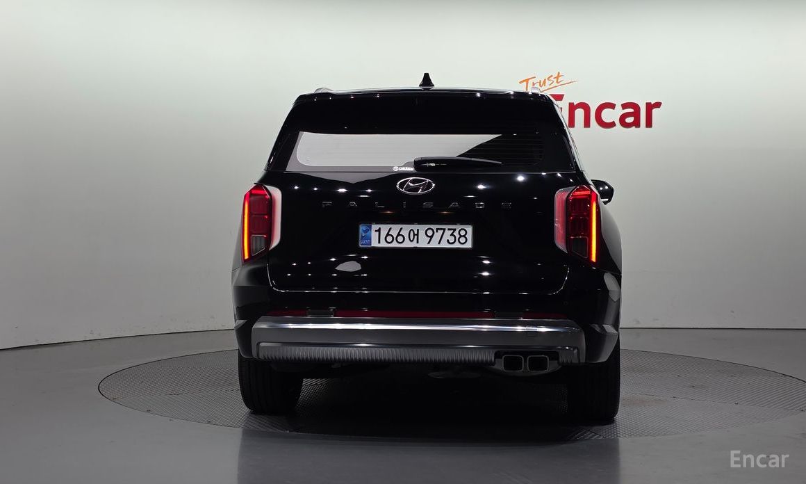 2023 Hyundai Palisade I Рестайлинг Diesel 2.2 2WD Calligraphy с пробегом 33 128 км