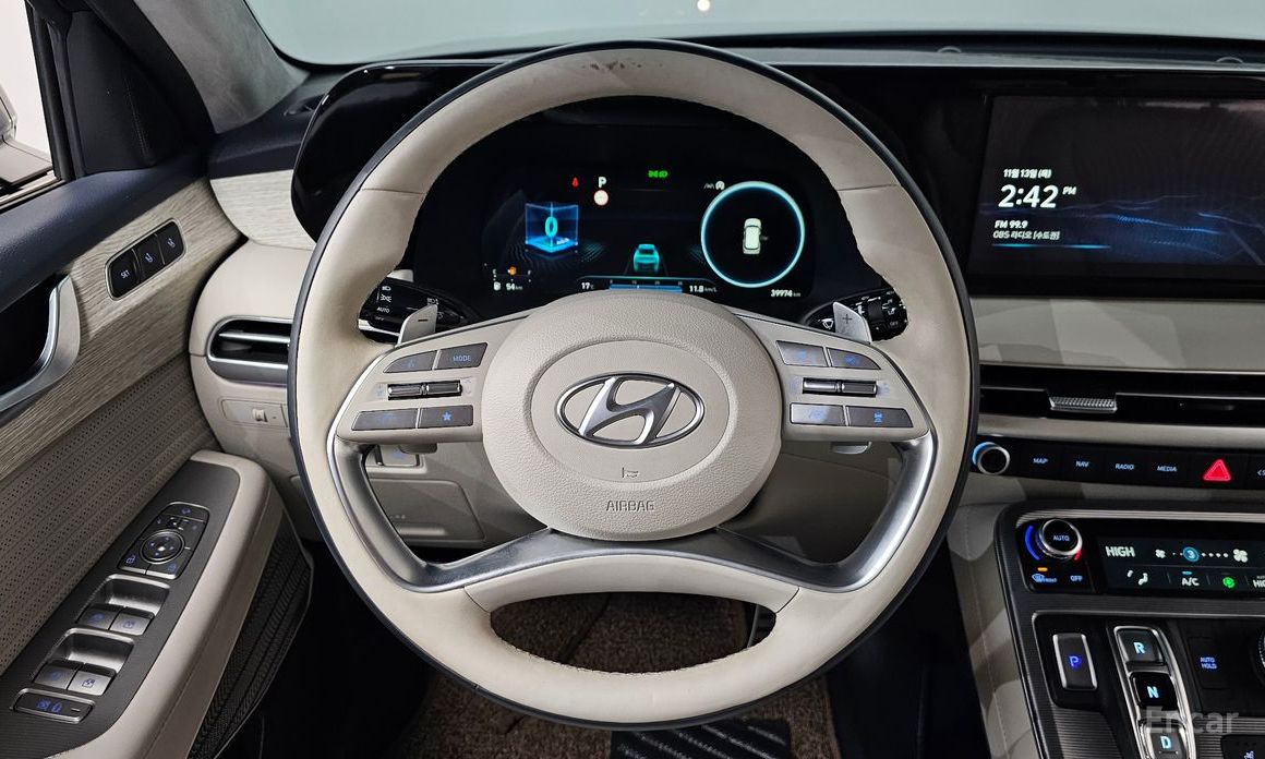 2023 Hyundai Palisade I Рестайлинг Diesel 2.2 2WD Calligraphy с пробегом 39 974 км