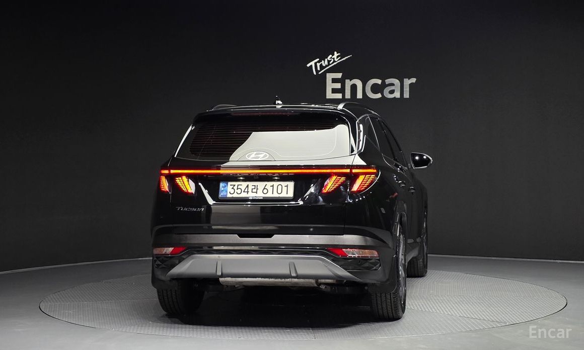 2022 Hyundai Tucson IV Inspiration 2WD с пробегом 40 133 км
