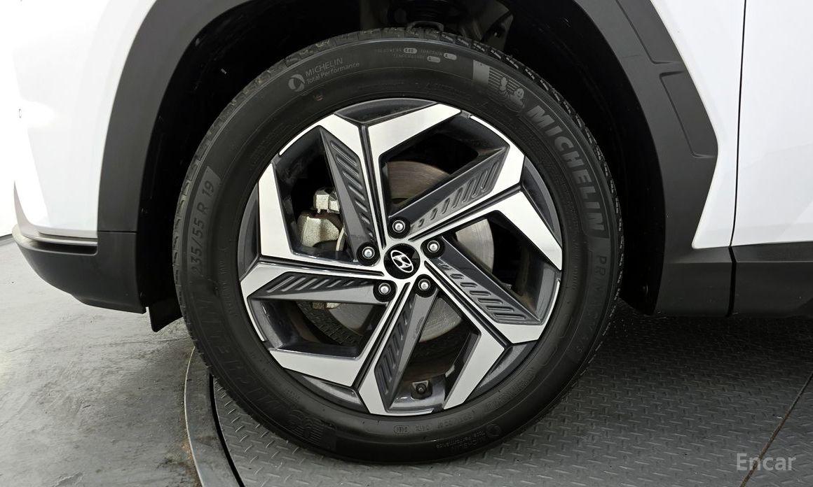 2022 Hyundai Tucson IV Gasoline 1.6 Turbo 2WD Inspiration с пробегом 39 224 км