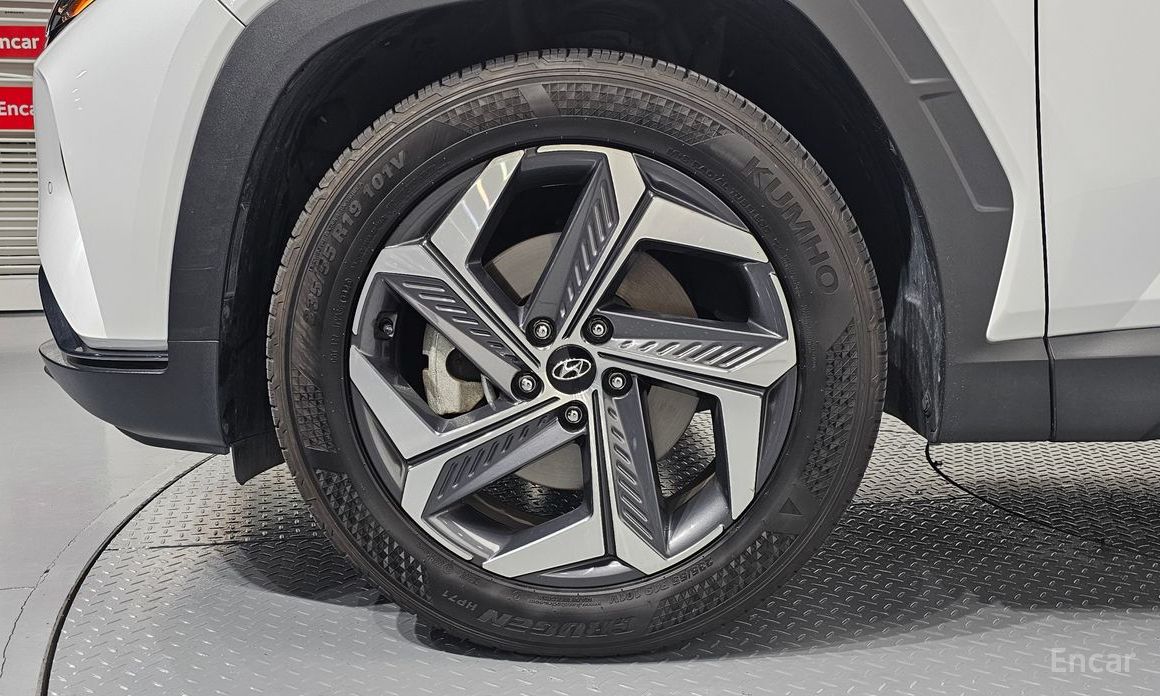 2021 Hyundai Tucson IV Gasoline 1.6 Turbo 2WD Inspiration с пробегом 65 008 км