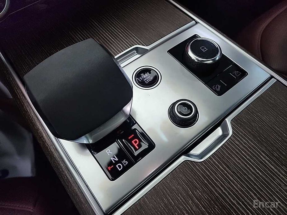 2023 Land Rover Range Rover V P530 Autobiography Long Wheel Base с пробегом 19 065 км