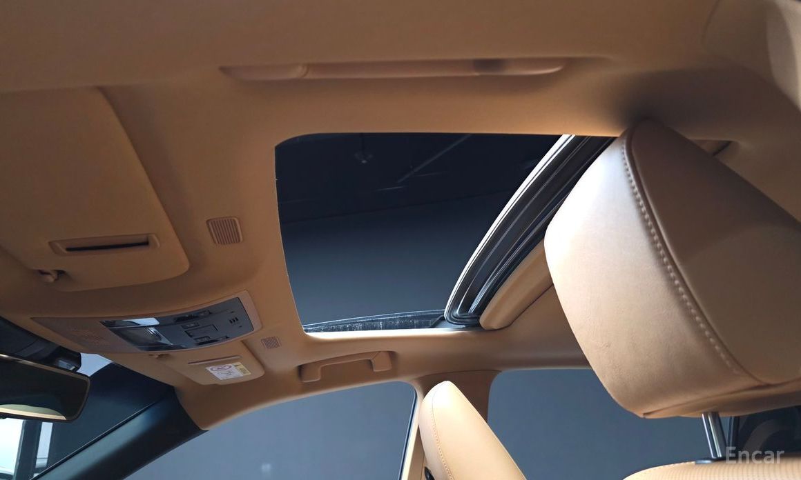 2023 Lexus ES VII Рестайлинг Luxury Plus с пробегом 44 994 км