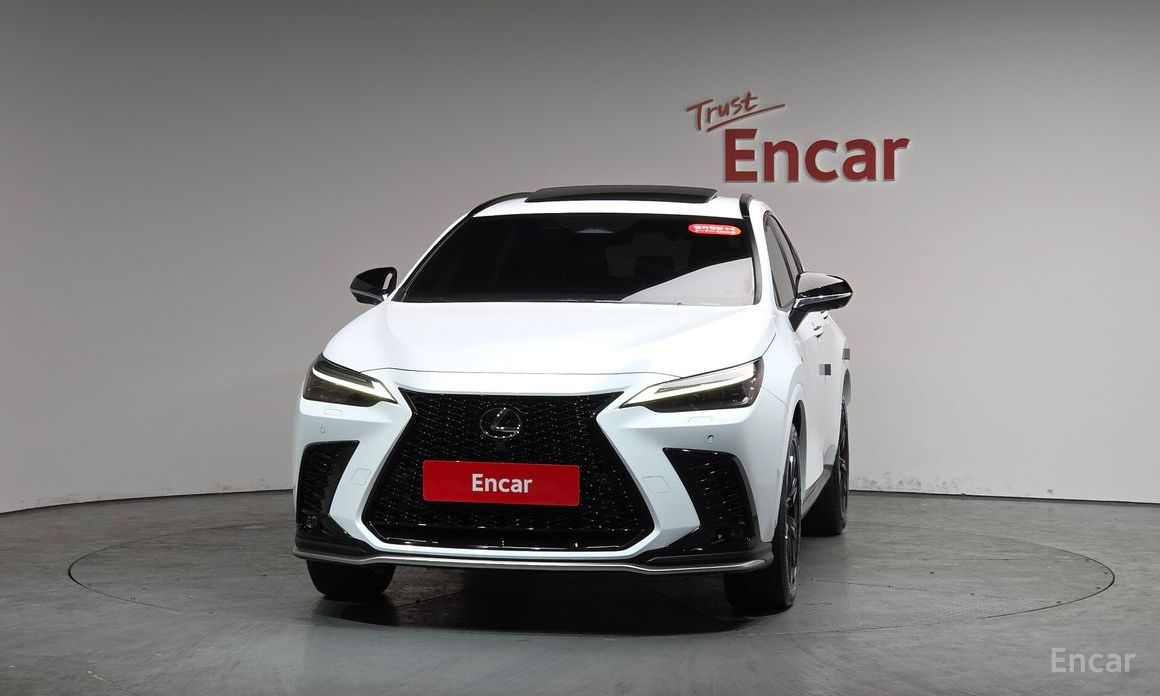 2023 Lexus NX II F-Sport с пробегом 22 158 км