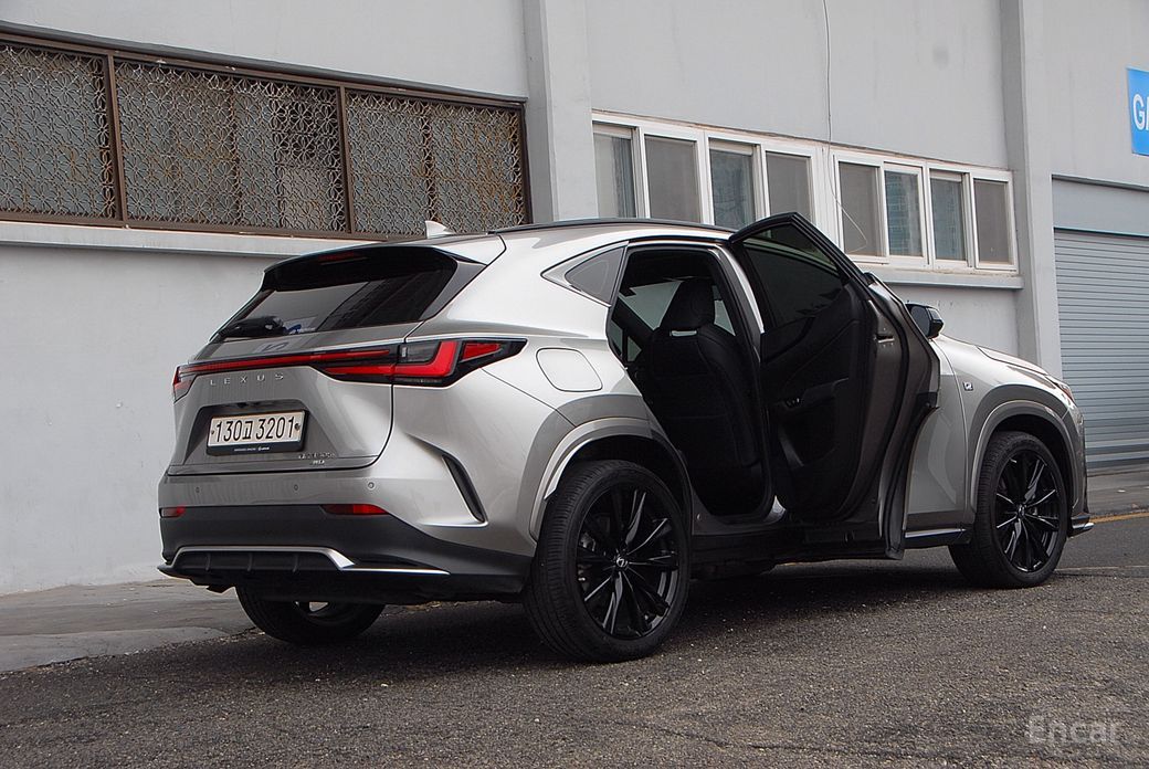 2023 Lexus NX II F-Sport с пробегом 53 515 км